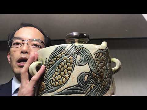 沖縄県 人間国宝の金城次郎の琉球陶器を高く評価してお答えします
